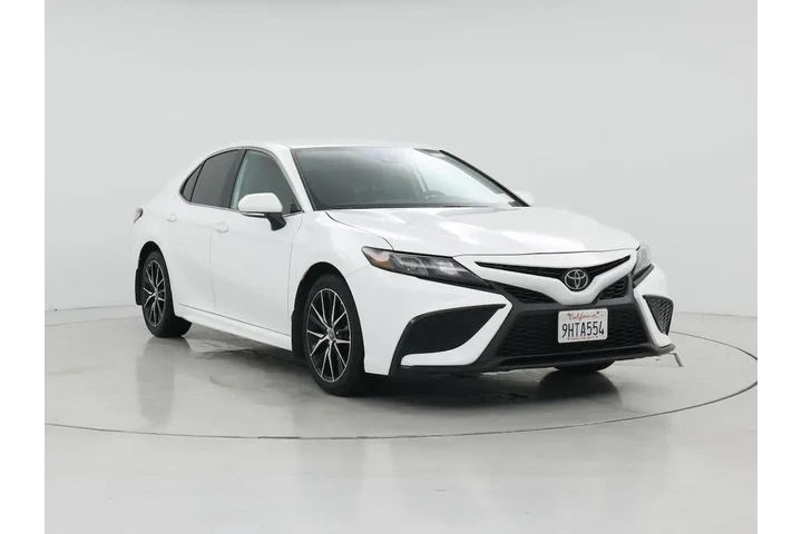 $26998 : Toyota Camry 2023 SE 4dr Sed image 1