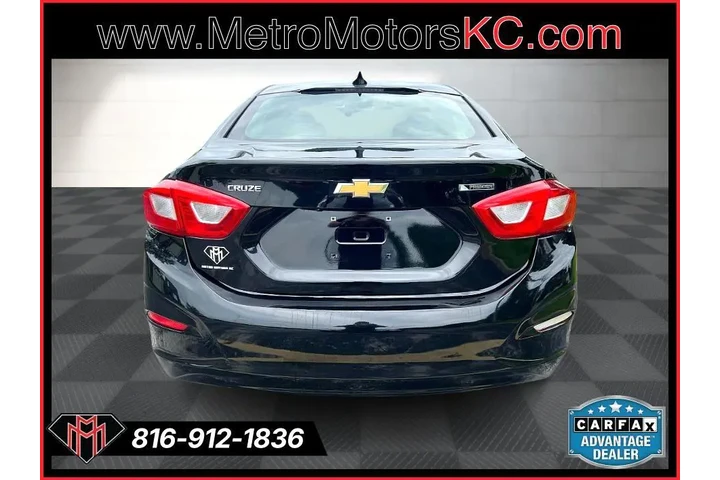 $12989 : 2017 Cruze 4dr Sdn 1.4L Premi image 4