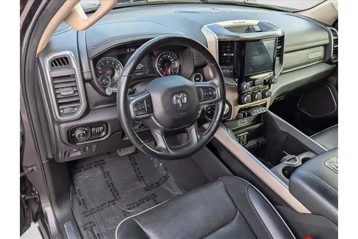 $35955 : Ram 1500 2019 4x4 Laramie 4d image 10