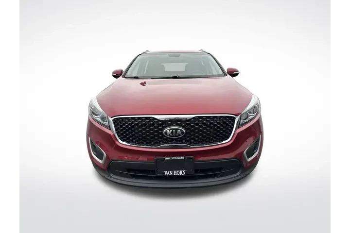 $9898 : Pre-Owned 2016 Sorento LX image 8