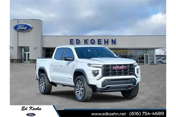 $15995 : GMC Sierra 1500 2015 4x4 SLE image 1