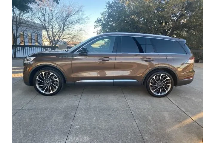 $39980 : Lincoln Aviator 2022 AWD Res image 3