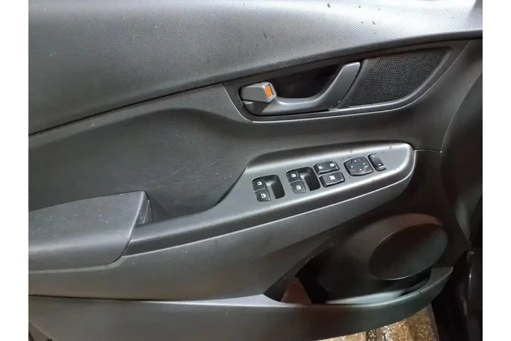 $18942 : Hyundai KONA 2019 SEL 4dr Cr image 8