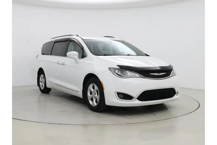 $17998 : Chrysler Pacifica 2017 Touri image 1