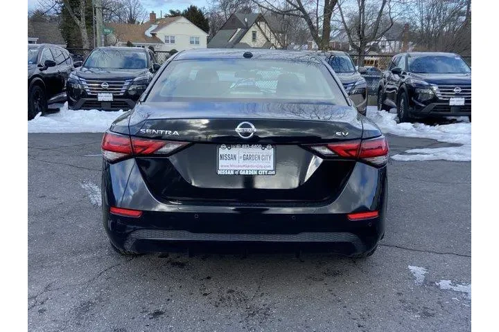 $10699 : Nissan Sentra 2021 SV 4dr Se image 5