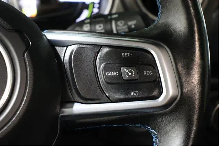 $37998 : Jeep Wrangler Unlimited 2022 image 10