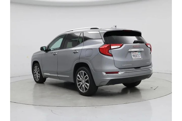 $32998 : GMC Terrain 2024 AWD Denali image 2
