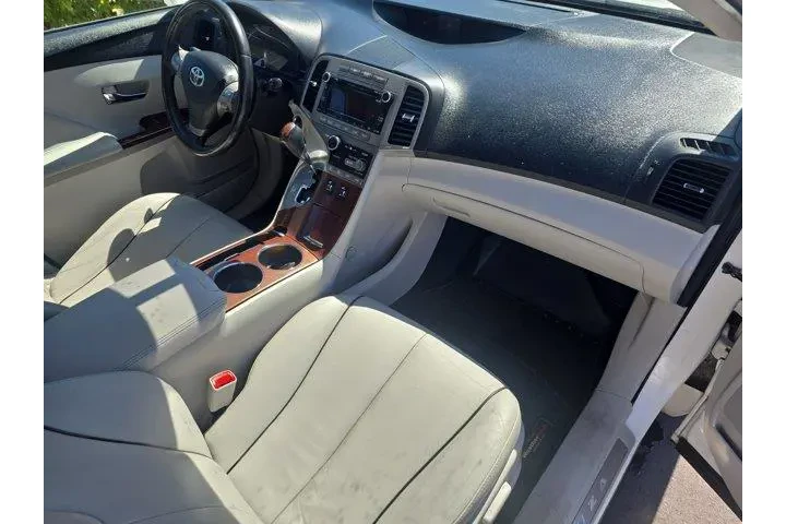 $10995 : Toyota Venza 2011 FWD V6 4dr image 10