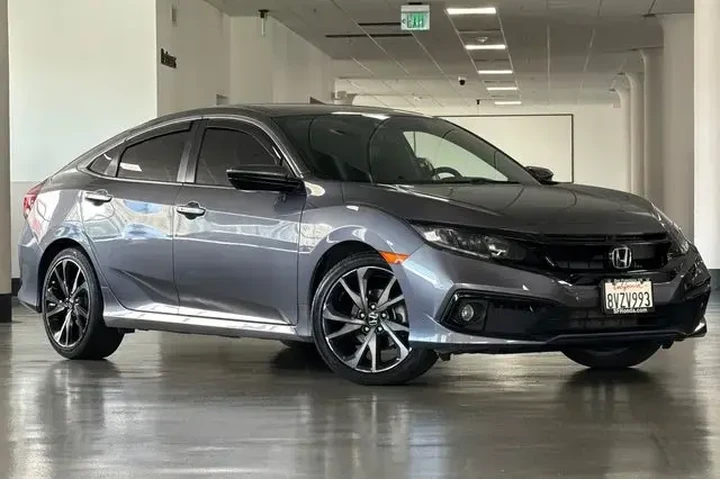 $27995 : Honda Civic 2021 Sport 4dr S image 2