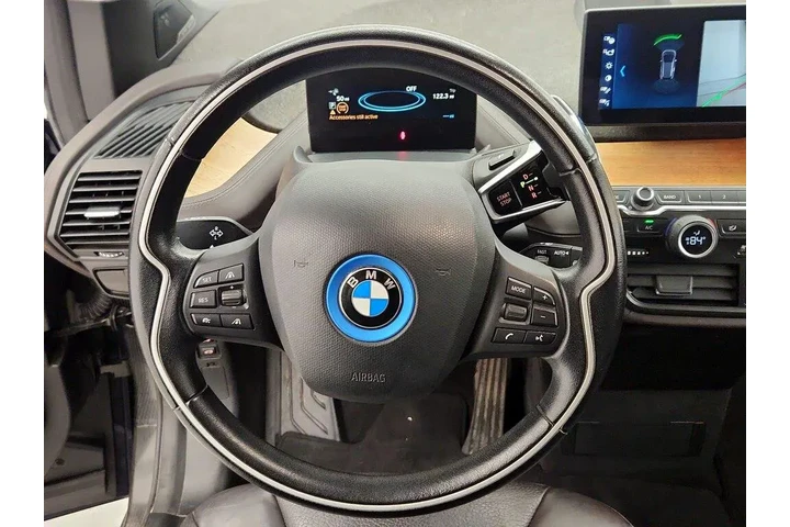 $16998 : BMW i3 2018 4dr Hatchback w/ image 10