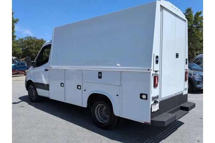 $33593 : Mercedes-Benz Sprinter 2021 image 6