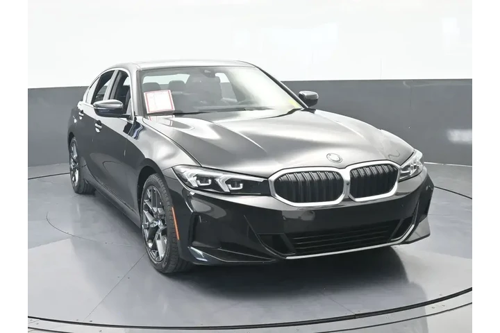$32229 : BMW 3 Series 2025 330i 4dr S image 9