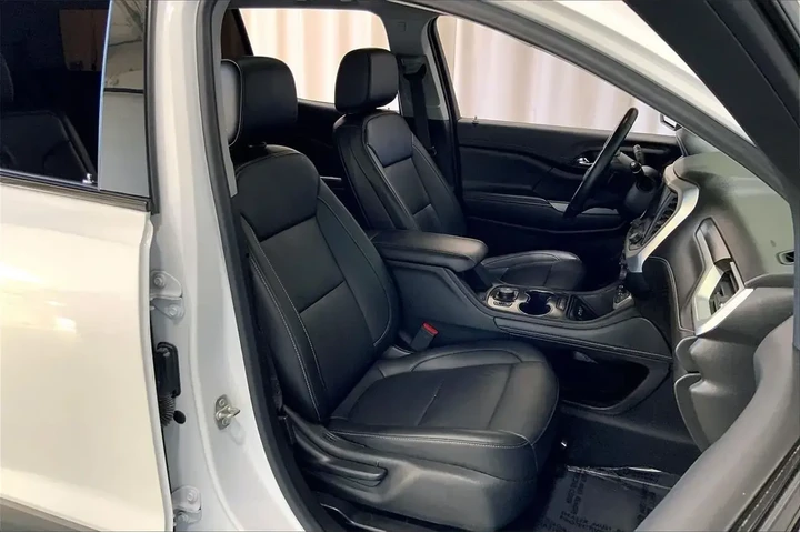 $19799 : GMC Acadia 2021 SLT 4dr SUV image 6