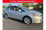 2014 Prius v Five