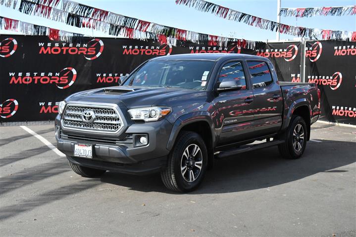 $28770 : Tacoma TRD Sport Pickup 4D 5 image 3