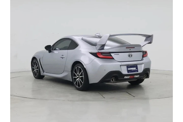 $25998 : Toyota GR86 2022 2dr Coupe 6 image 2