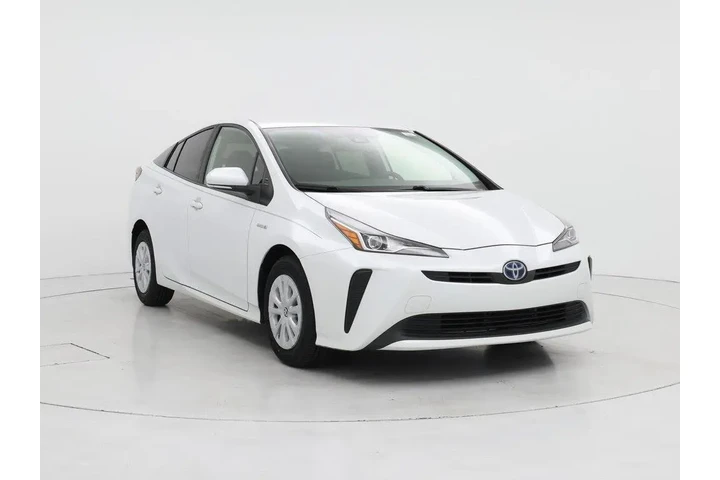 $23998 : Toyota Prius 2021 XLE 4dr Ha image 1