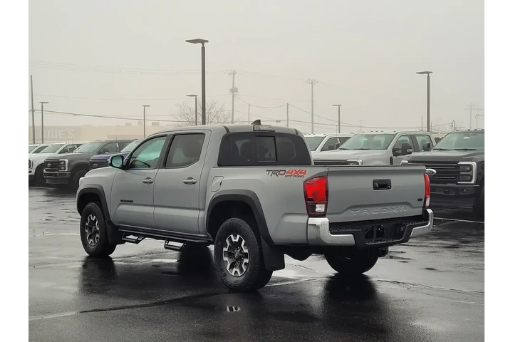 $34295 : Toyota Tacoma 2019 4x4 TRD P image 6