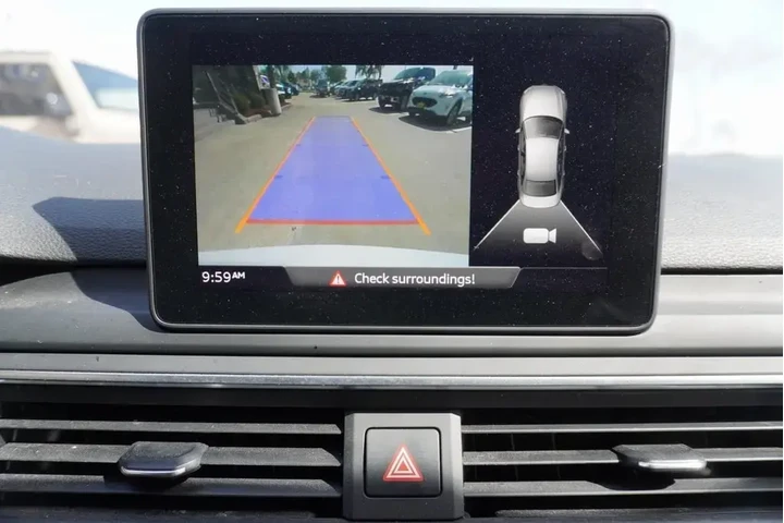 $15788 : Audi A4 2019 Titanium 40 TFS image 9