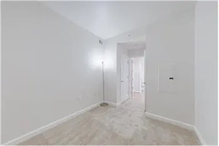 $2995 : Rental property with 1 bedro image 8