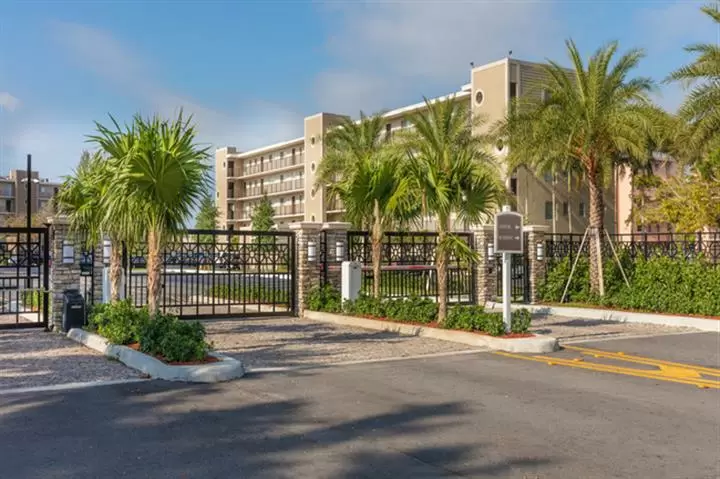 $479000 : 3.5% Couta inicial image 2