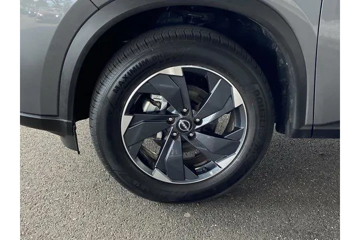 $19444 : Nissan Rogue 2025 AWD SV 4dr image 9