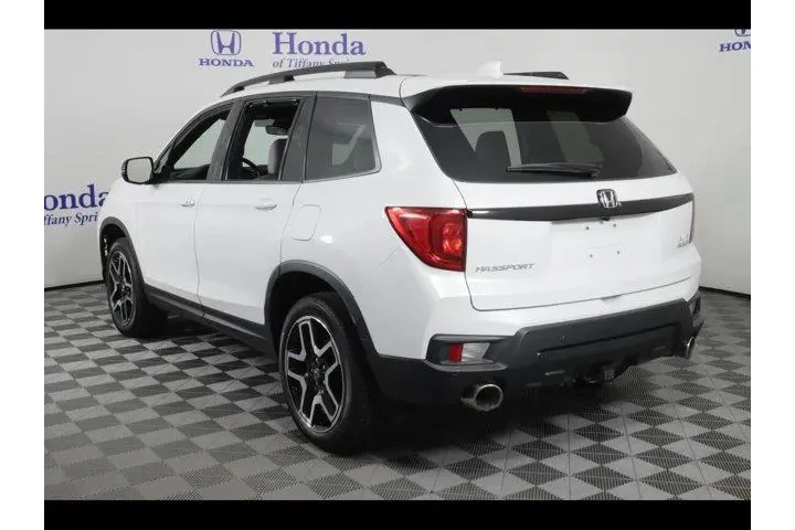 $30575 : Honda Passport 2023 AWD Elit image 5