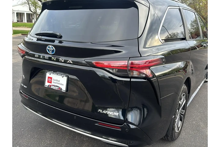$60989 : 2025 Sienna Platinum 7-Passen image 7