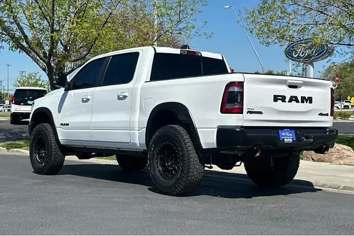 $34995 : Ram 1500 2019 4x4 Rebel 4dr image 6