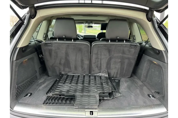 $12995 : 2012 Q7 3.0T quattro Premium image 9
