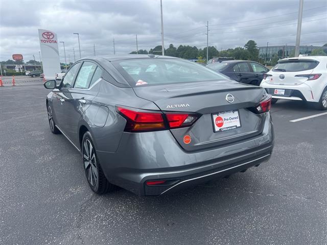 $19018 : PRE-OWNED 2022 NISSAN ALTIMA image 5