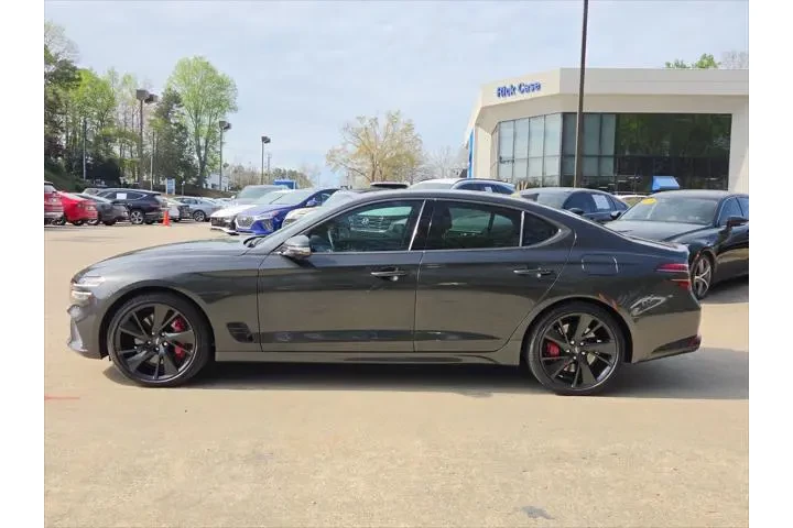 $39990 : Genesis G70 2023 3.3T Standa image 3