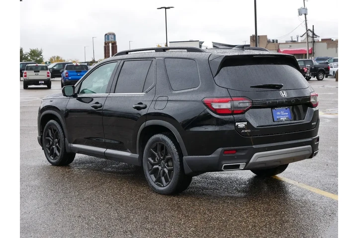 $37421 : Honda Pilot 2025 AWD Elite 4 image 3