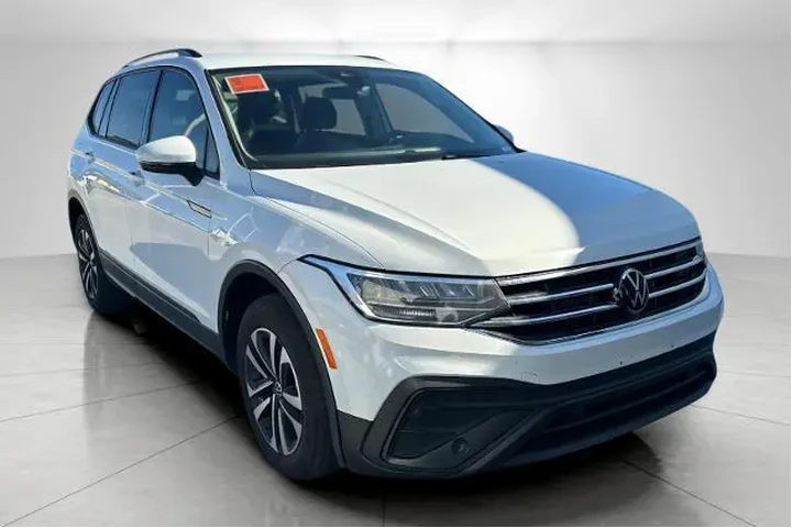 $14995 : Volkswagen Tiguan 2022 S 4dr image 1