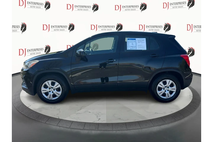 $10995 : 2017 CHEVROLET TRAX2017 CHEVR image 9