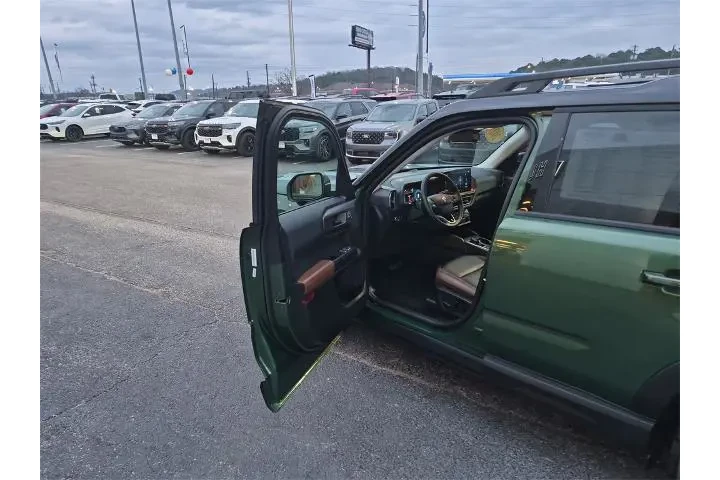 $29990 : Ford Bronco Sport 2025 AWD O image 9