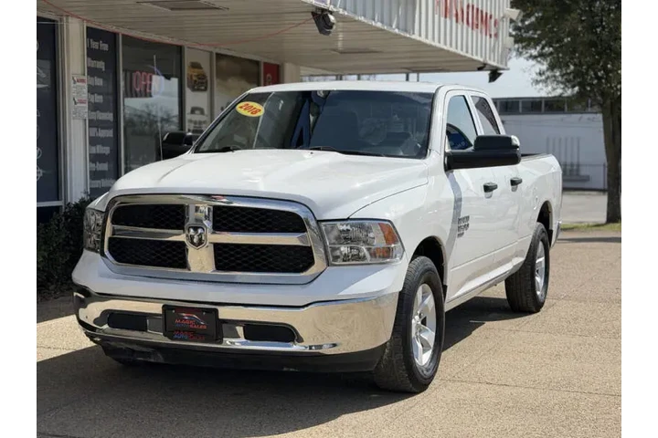 $24999 : 2022 RAM 1500 Classic Express image 6
