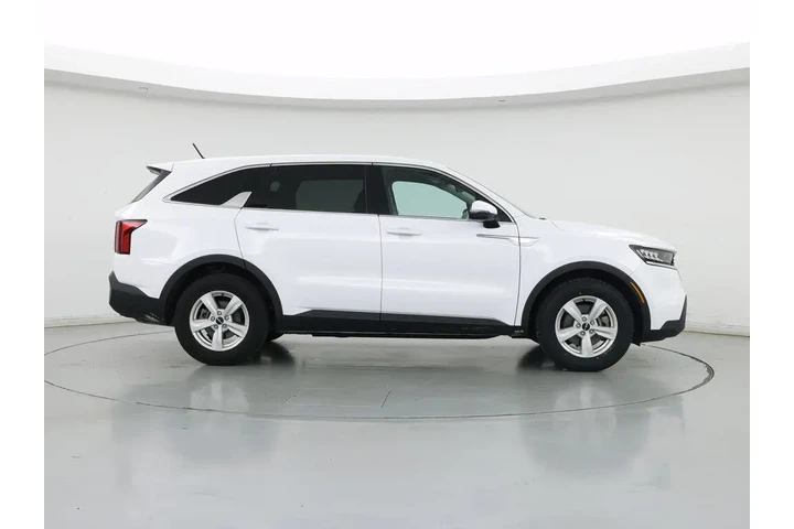 $23998 : Kia Sorento 2023 LX 4dr SUV image 7