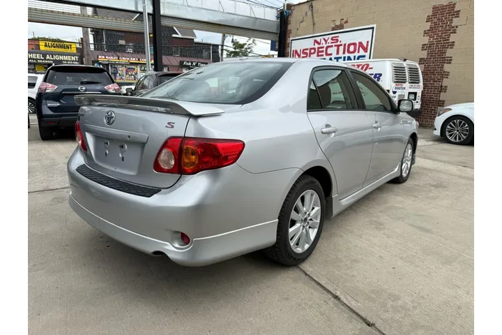 $7995 : 2010 Corolla Base 5-Speed MT image 5