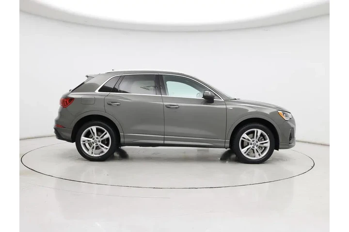 $21998 : Audi Q3 2020 AWD quattro S l image 7