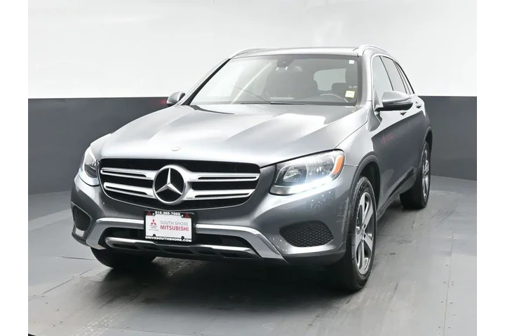 $10995 : Mercedes-Benz GLC 2018 AWD G image 1