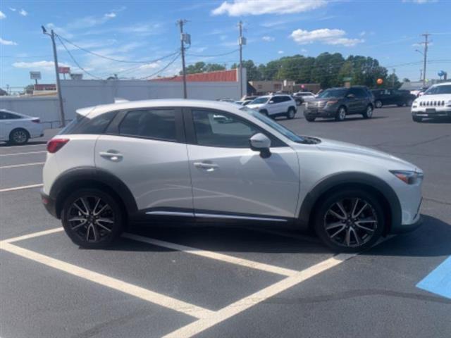 2017 CX-3 image 3