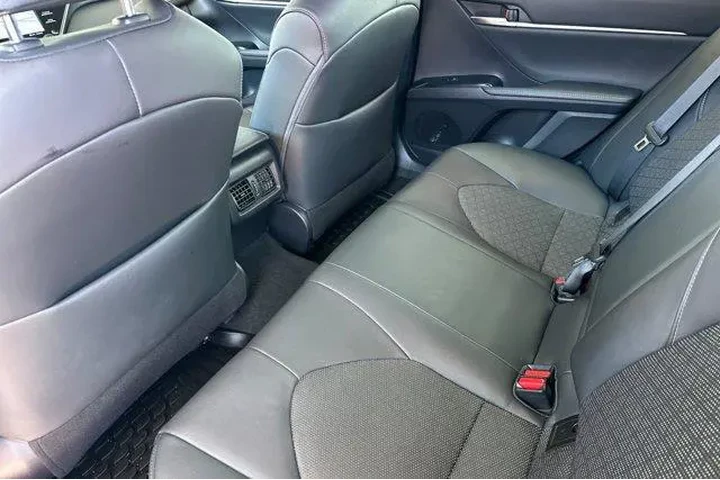 $25500 : Toyota Camry 2019 XSE 4dr Se image 7