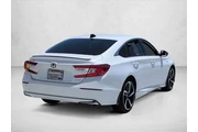 $24282 : Honda Accord Hybrid 2022 Spo thumbnail