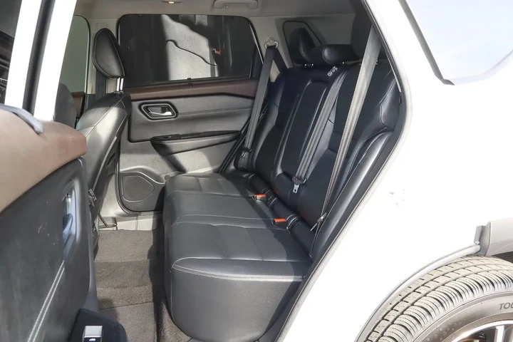 $22688 : 2023 Rogue AWD SL *Ltd Avail* image 8