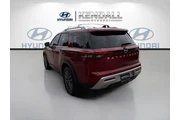 $27888 : Nissan Pathfinder 2022 SL 4d thumbnail