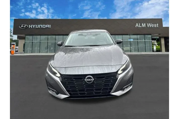 $19520 : Nissan Altima 2025 2.5 SV 4d image 2