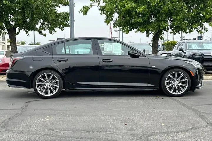 $39376 : Cadillac CT5 2023 Sport 4dr image 3