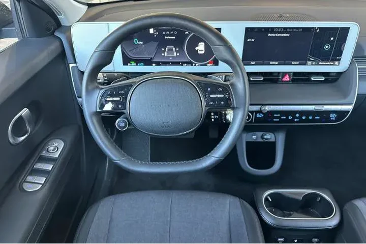 $25998 : Hyundai IONIQ 5 2024 SEL 4dr image 7