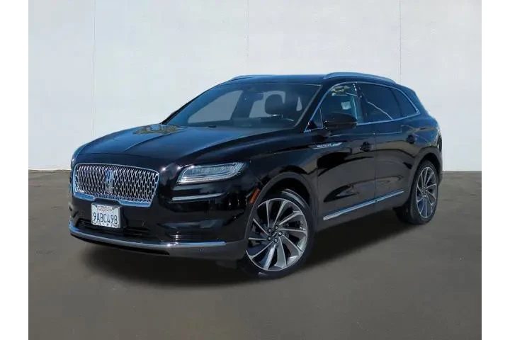 $28575 : Lincoln Nautilus 2021 Reserv image 1